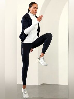 Athleta Rainier Tight XS NWT legging black